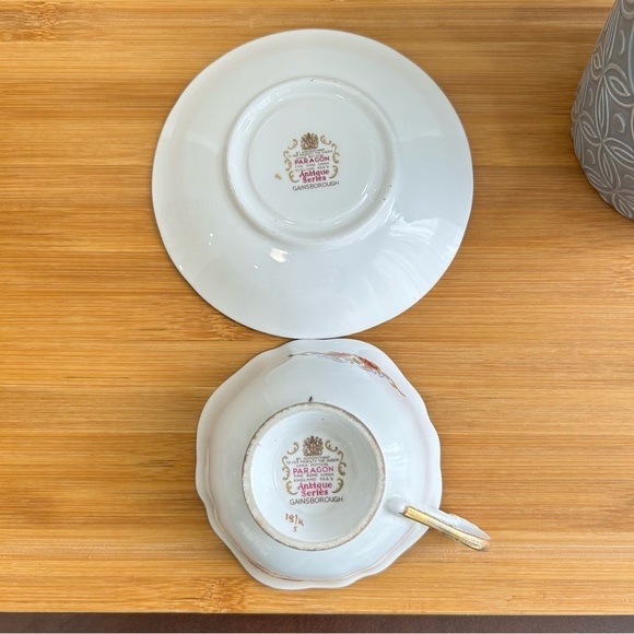 Paragon Tea Cup and Saucer, GAINSBOROUGH Antique Series  Quatrefoil - Picture 6 of 10